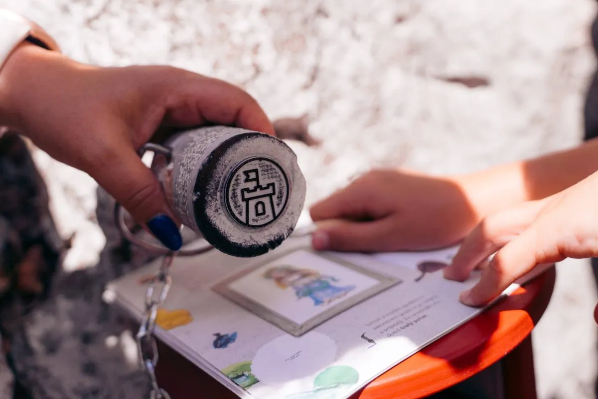 Slika za Pravljična pot ~ Zlati čoln